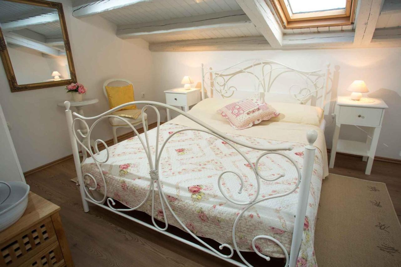 Apartment In Rovinj/Istrien 11735 外观 照片